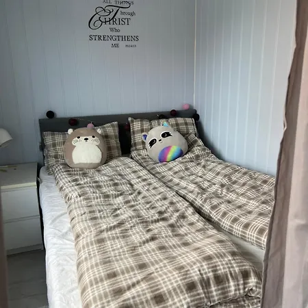 Koselig Til Leie Under Vm I Apartment
